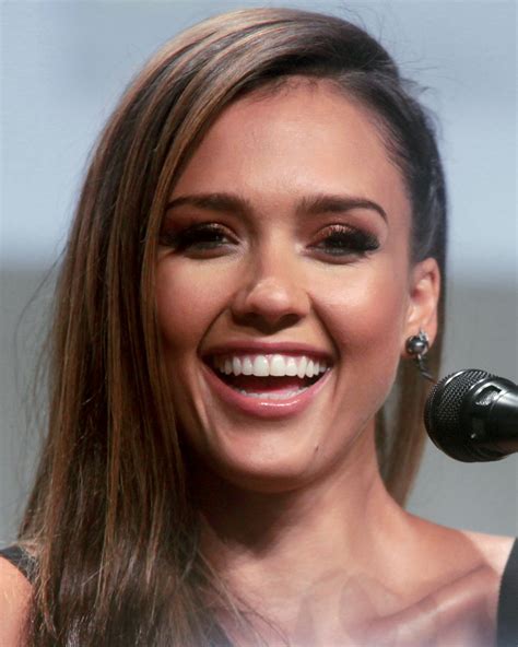 jessica alba Wikipedia